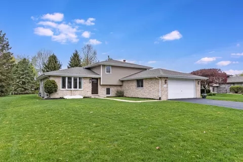 3307 Edgecreek Dr, New Lenox, IL 60451