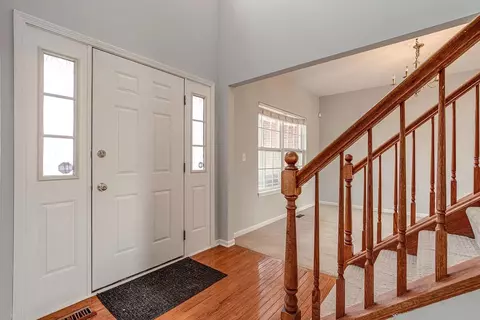 Entry Way - 33789 N Summerfields Dr, Gurnee, IL 60031 photo 1 of 4