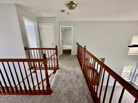 Entry Way - 33789 N Summerfields Dr, Gurnee, IL 60031 photo 3 of 4