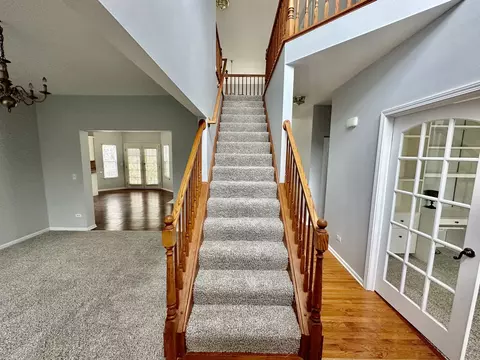 Entry Way - 33789 N Summerfields Dr, Gurnee, IL 60031 photo 2 of 4