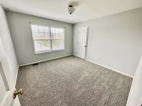 Other - 33789 N Summerfields Dr, Gurnee, IL 60031 photo 4 of 5