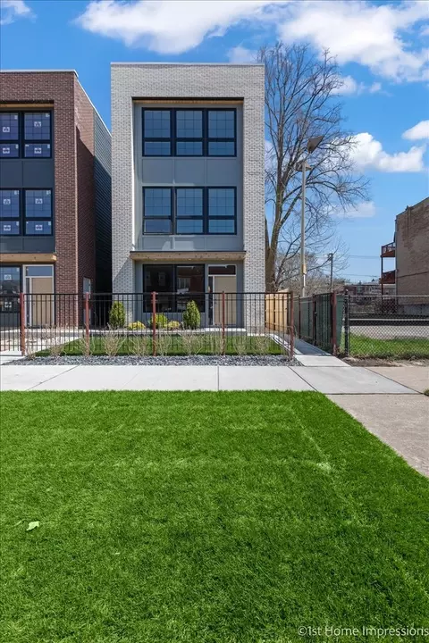 4317 S Indiana Ave, Chicago, IL 60653