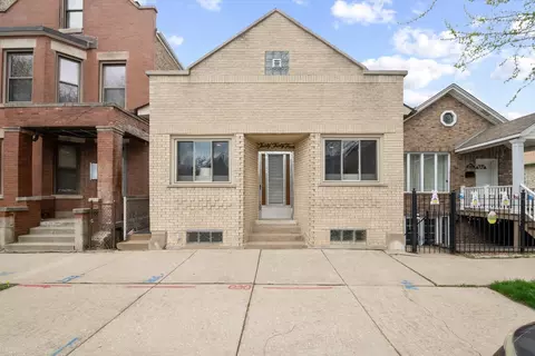 3034 S Throop St, Chicago, IL 60608
