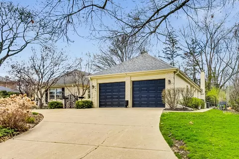 Exterior - 500 Standish Dr, Deerfield, IL 60015 photo 2 of 11