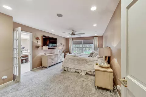 Bedroom - 500 Standish Dr, Deerfield, IL 60015 photo 1 of 6