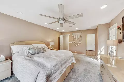 Bedroom - 500 Standish Dr, Deerfield, IL 60015 photo 2 of 6