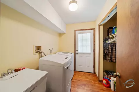1365 E Gartner Rd, Naperville, IL 60540 photo 20
