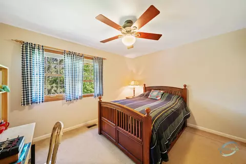 1365 E Gartner Rd, Naperville, IL 60540 photo 23