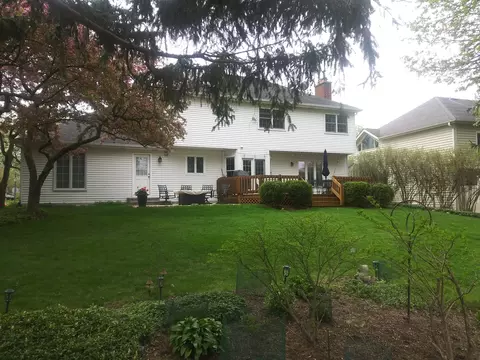 1365 E Gartner Rd, Naperville, IL 60540 photo 3