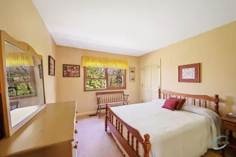 1365 E Gartner Rd, Naperville, IL 60540 photo 24