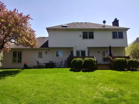 1365 E Gartner Rd, Naperville, IL 60540 photo 4
