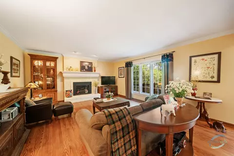 1365 E Gartner Rd, Naperville, IL 60540 photo 14
