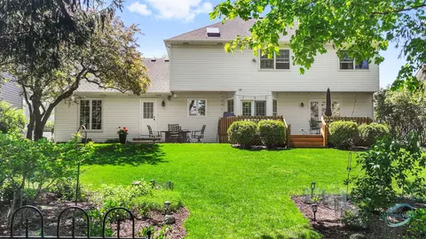 1365 E Gartner Rd, Naperville, IL 60540 photo 36