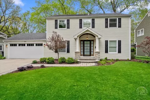824 Royal St George Dr, Naperville, IL 60563