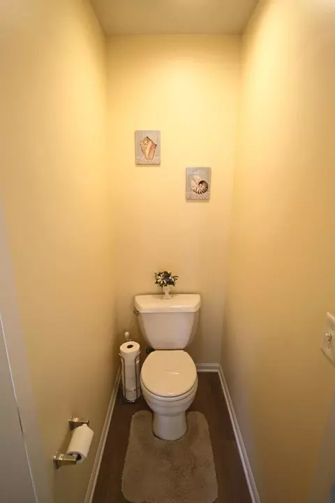 Bath - 24731 Generation Dr, Plainfield, IL 60585 photo 3 of 4