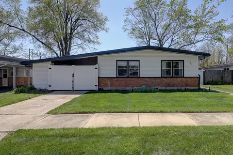 483 Talala St, Park Forest, IL 60466