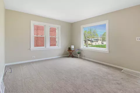 3449 Schultz Dr, Lansing, IL 60438 photo 4