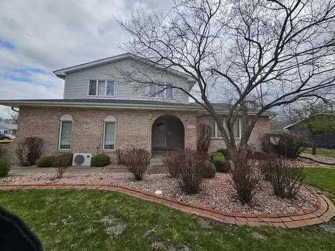 Exterior - 18733 Torrence Ave, Lansing, IL 60438 photo 5 of 5