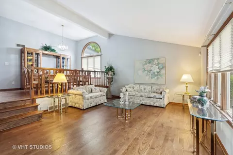 Living - 18733 Torrence Ave, Lansing, IL 60438 photo 1 of 1