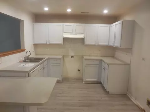 Kitchen - Undisclosed, Aurora, IL 60504 photo 1 of 1