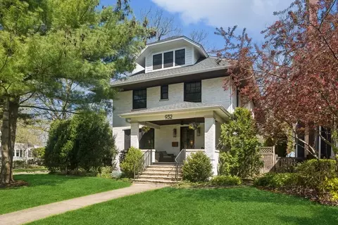 932 Ashland Ave, Wilmette, IL 60091