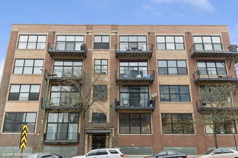 1751 N Western Ave #403, Chicago, IL 60647