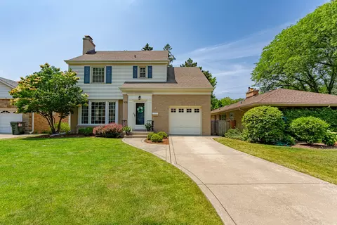 906 S Aldine Ave, Park Ridge, IL 60068
