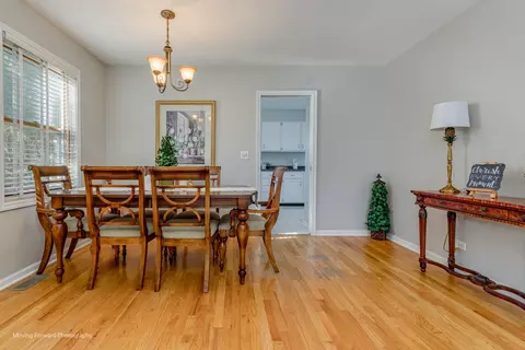 Dining - 1291 Meyer Ct, Naperville, IL 60564 photo 2 of 4
