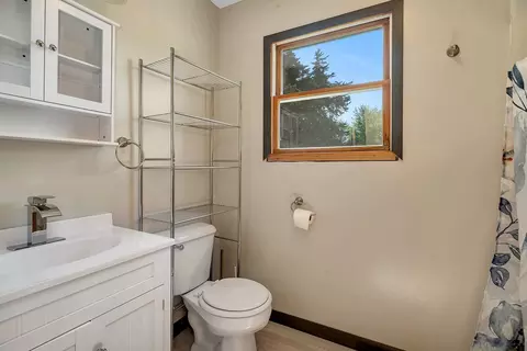 Bath - 804 1st Ave, Mendota, IL 61342 photo 2 of 2