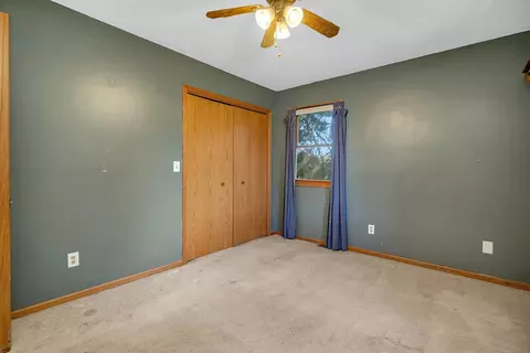 Bedroom - 804 1st Ave, Mendota, IL 61342 photo 5 of 6