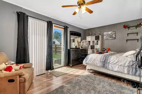 Bedroom - 804 1st Ave, Mendota, IL 61342 photo 1 of 6