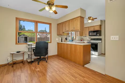 Kitchen - 804 1st Ave, Mendota, IL 61342 photo 1 of 3