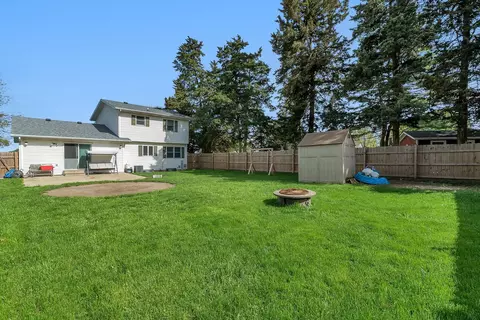Exterior - 804 1st Ave, Mendota, IL 61342 photo 8 of 11