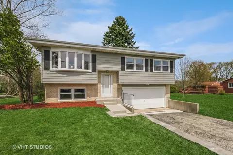 20596 W Siena Dr, Lake Villa, IL 60046