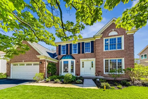 505 Mayfair Ln, Buffalo Grove, IL 60089