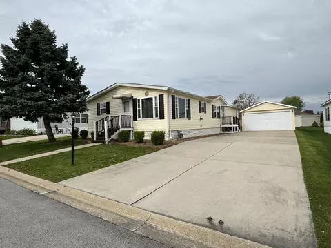 22716 S Butler Ln, Frankfort, IL 60423