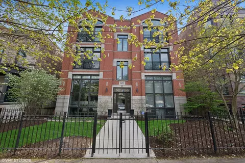 1451 W Farragut Ave #1E, Chicago, IL 60640