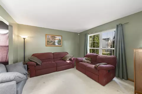 Living - 5301 Brier Glen Dr, Plainfield, IL 60586 photo 1 of 2
