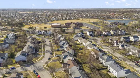 View/Area - 5301 Brier Glen Dr, Plainfield, IL 60586 photo 4 of 4