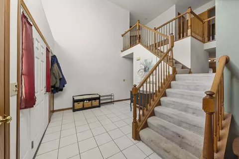 Entry Way - 5301 Brier Glen Dr, Plainfield, IL 60586 photo 1 of 2