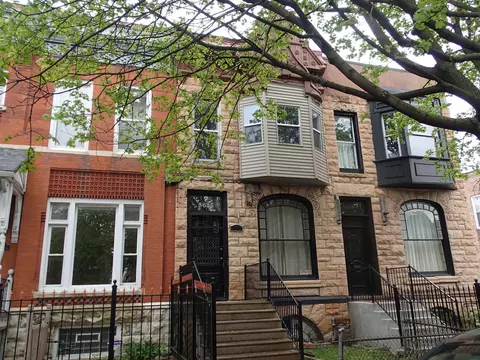 3635 S Prairie Ave, Chicago, IL 60653