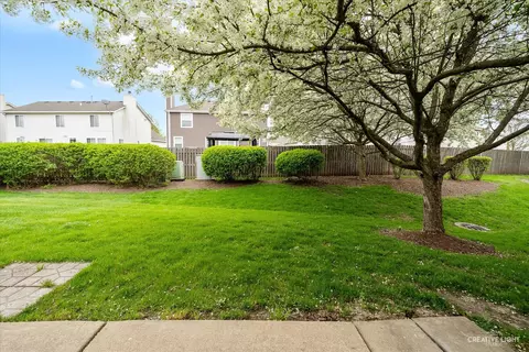 Exterior - 3919 Blackstone Dr, Aurora, IL 60504 photo 4 of 4