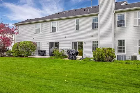 2487 Dickens Dr, Aurora, IL 60503 photo 16