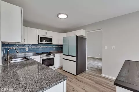 Kitchen - 1704 N Donovan St, Mchenry, IL 60050 photo 2 of 3