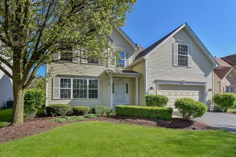 3439 Parliament Ln, Naperville, IL 60564