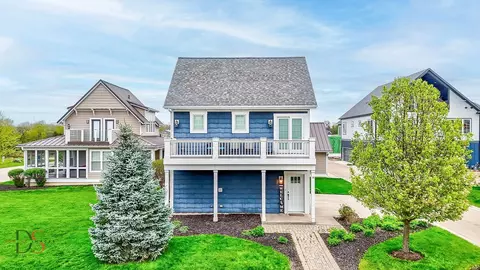 14 Water Lily Ln, Ottawa, IL 61350