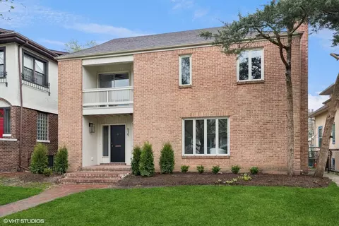535 Forest Ave, Evanston, IL 60202