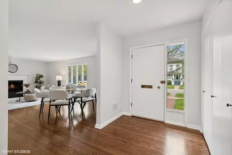 Entry Way - 535 Forest Ave, Evanston, IL 60202 photo 1 of 1