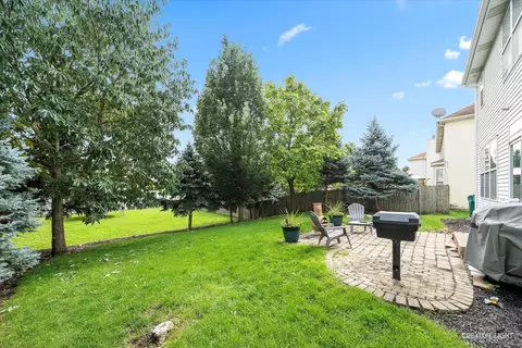 Exterior - 12213 Shagbark Dr, Plainfield, IL 60585 photo 5 of 6