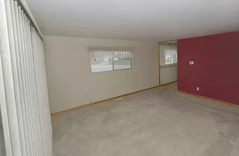 Bedroom - 821 Tomahawk Dr, Ottawa, IL 61350 photo 1 of 3